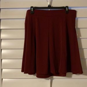 Old Navy Skirts - NWT Old Navy short knit maroon skirt Old Navy Skirts - NWT Old Navy short knit maroon skirt